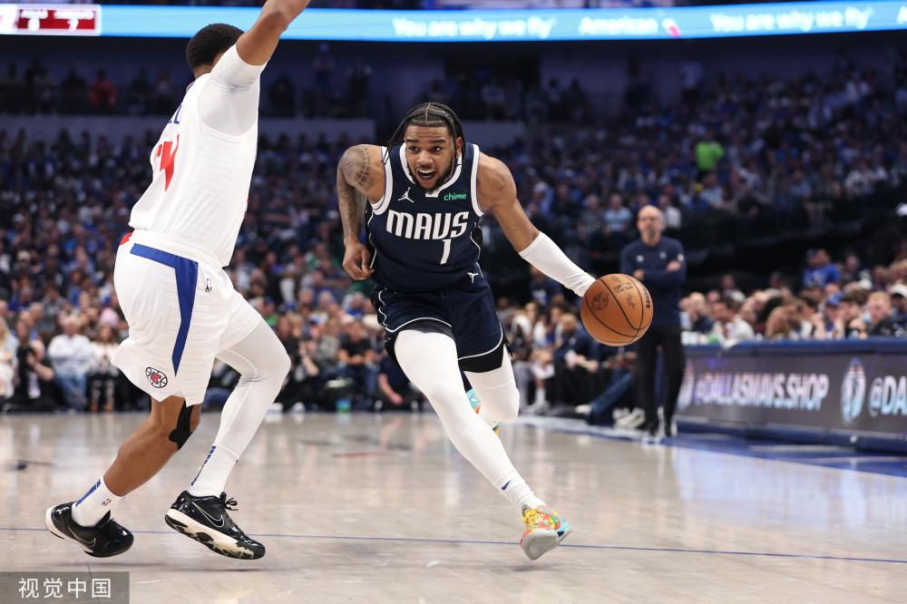 短期内他在 短期内他在