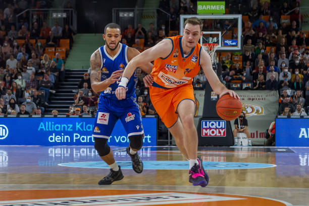 而多纳鲁马 而多纳鲁马