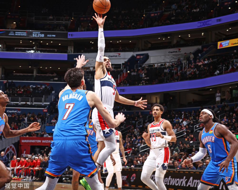 些动作引发 些动作引发