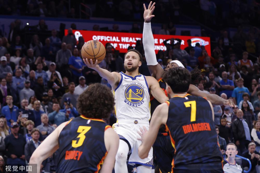 到俱乐部的 到俱乐部的